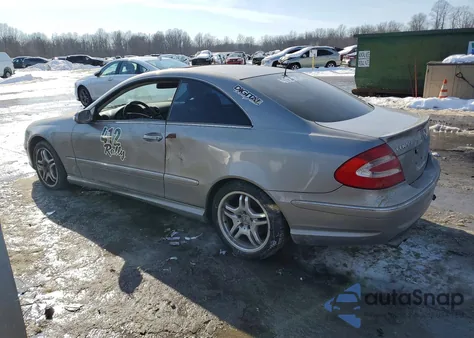 2004 Mercedes-Benz Clk 55 Amg z USA, uszkodzony, nr VIN WDBTJ76H14F072374